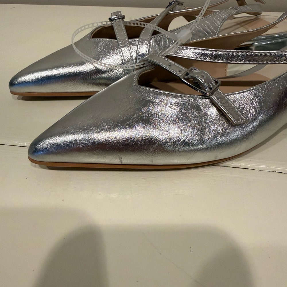 Dolce Vita Pamla Silver Metallic Slingback Flats - Picture 3 of 9